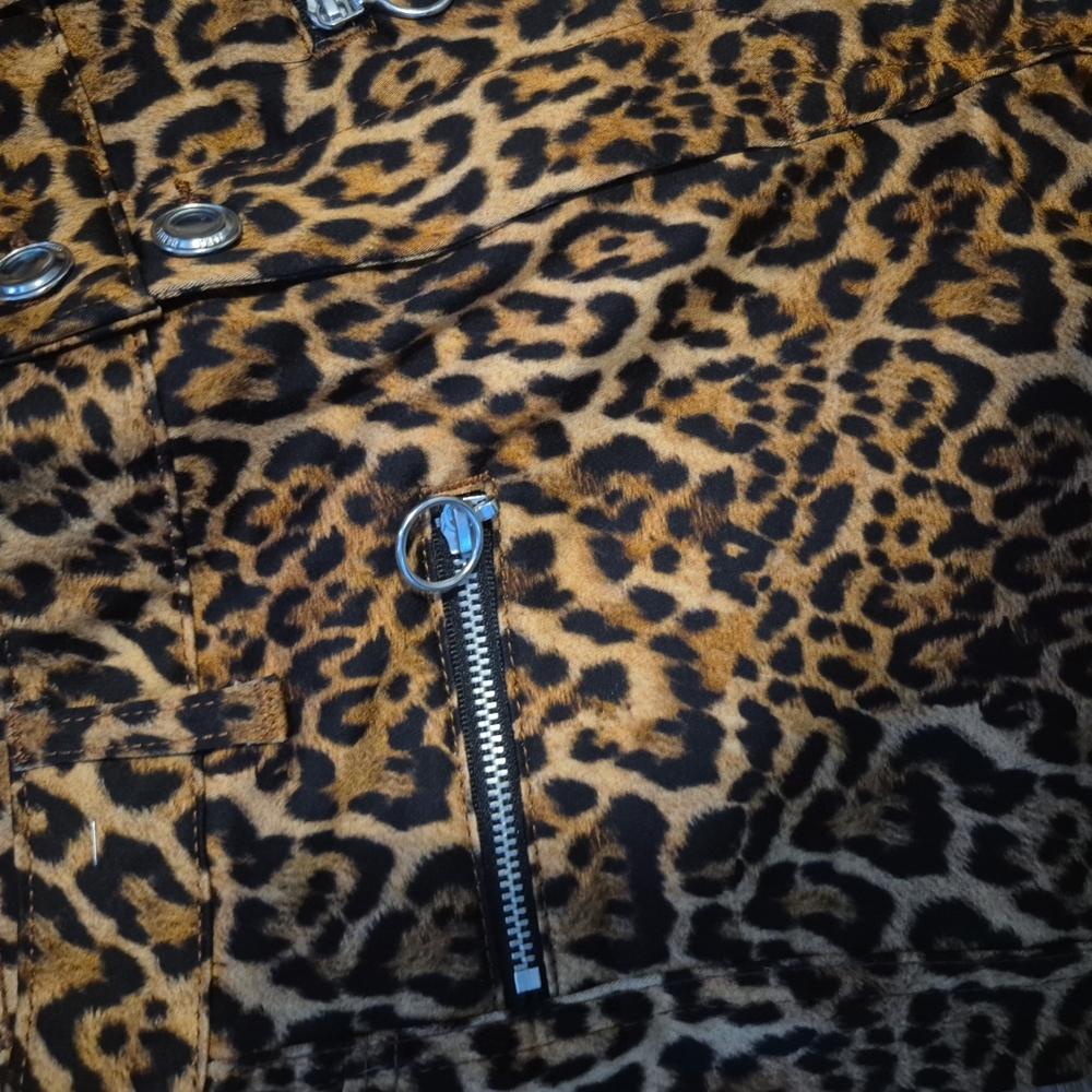 Zara Leopard Print Pants with Zipper Details - Picture 5 of 9